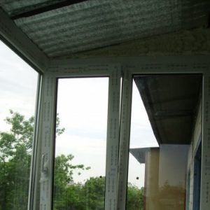 Крыша на балкон